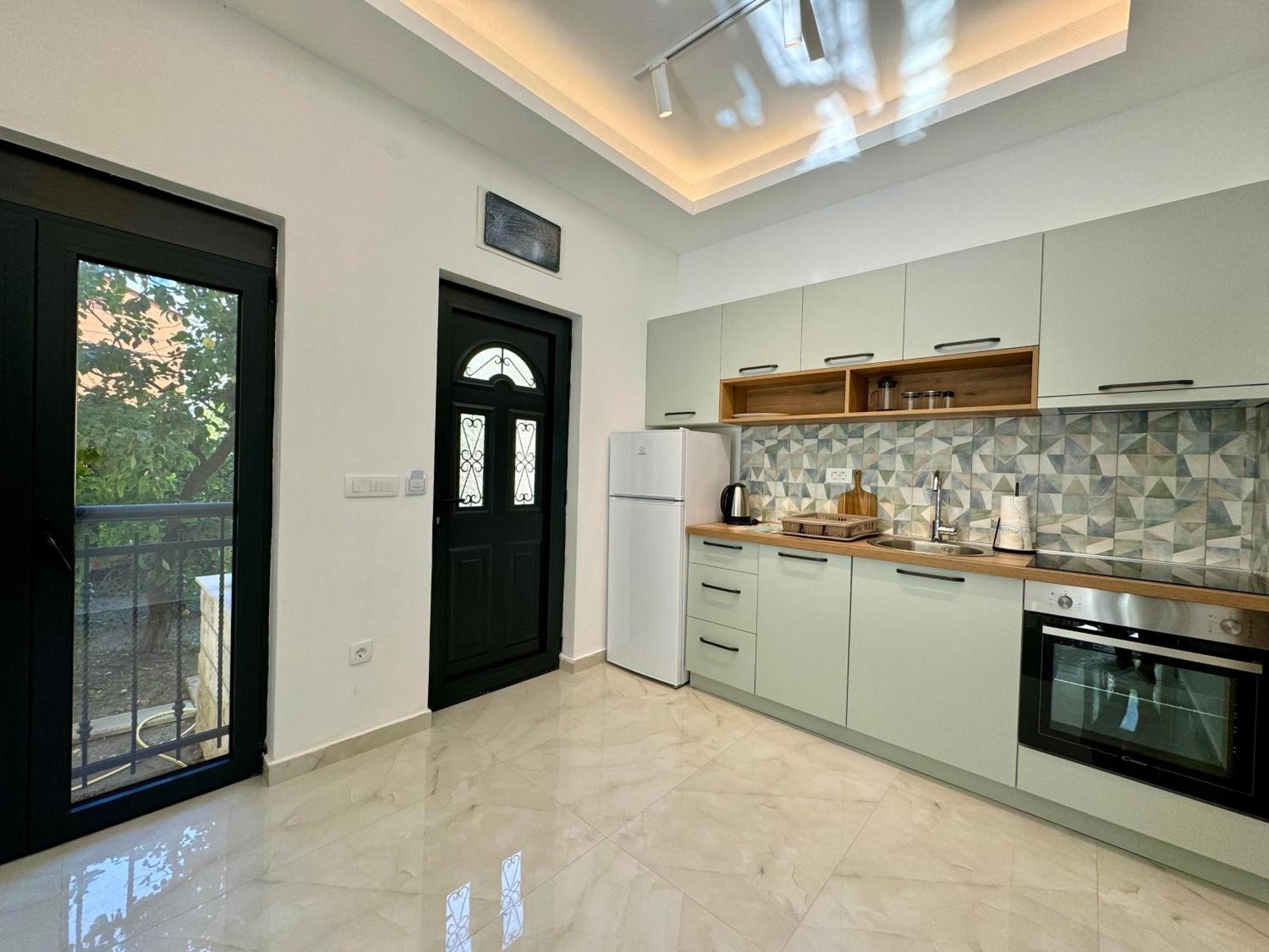 Harmony Garden Apartments Kotor Exterior photo